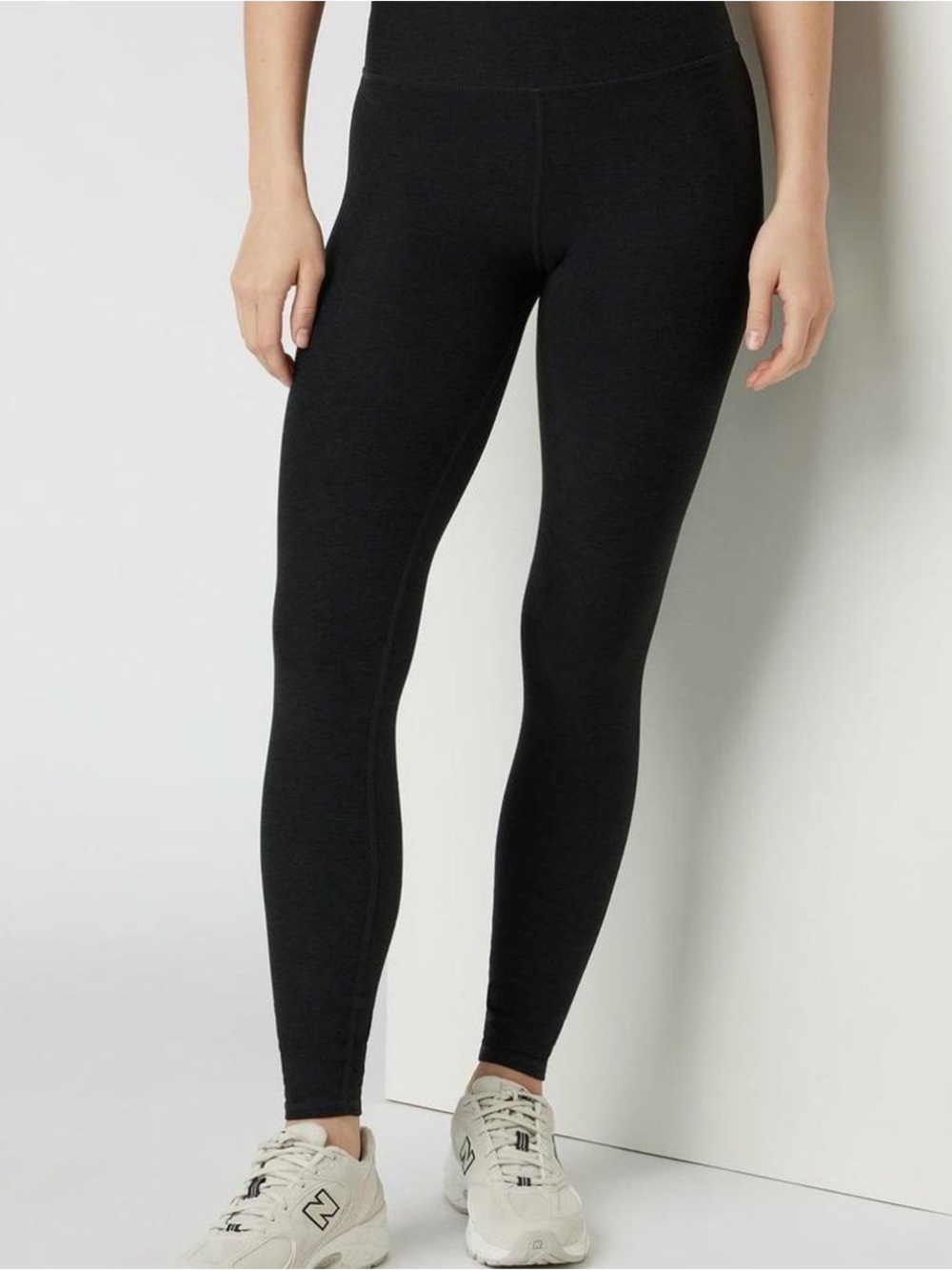 Vuori Black High-Rise Performance Leggings